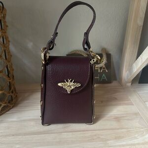 Persaman New York Crossbody